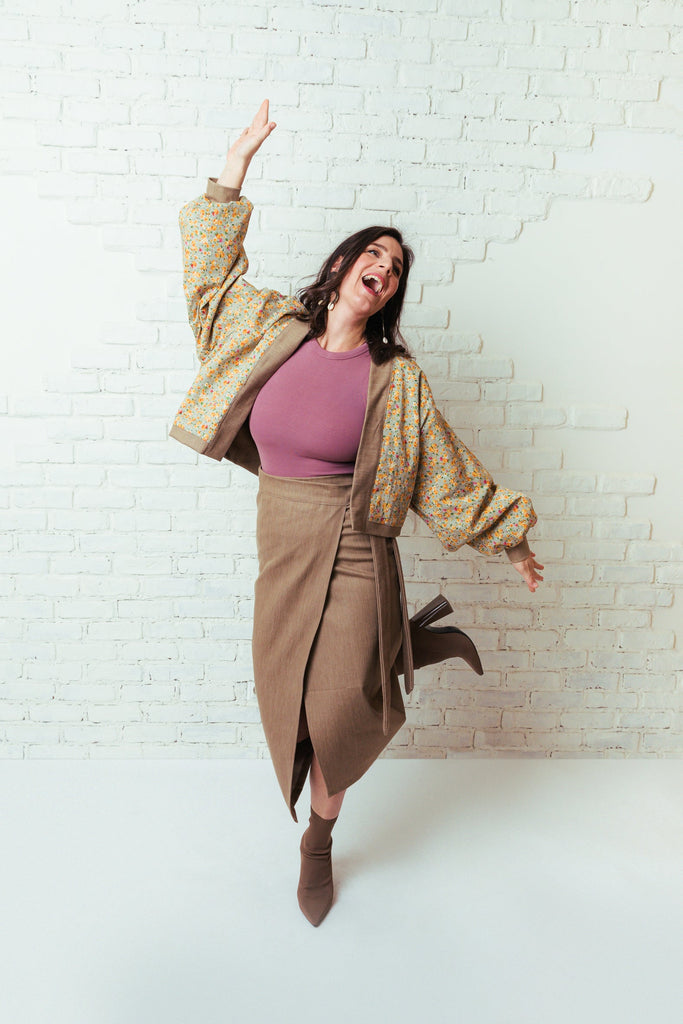 Dalila Marruá Cropped Jacket - Tropicalia by Cacau