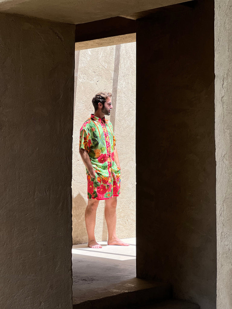 Mangueira Shorts – Samba Roots, Tropical Soul - Tropicalia by Cacau