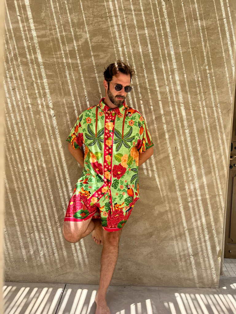 Mangueira Shorts – Samba Roots, Tropical Soul - Tropicalia by Cacau